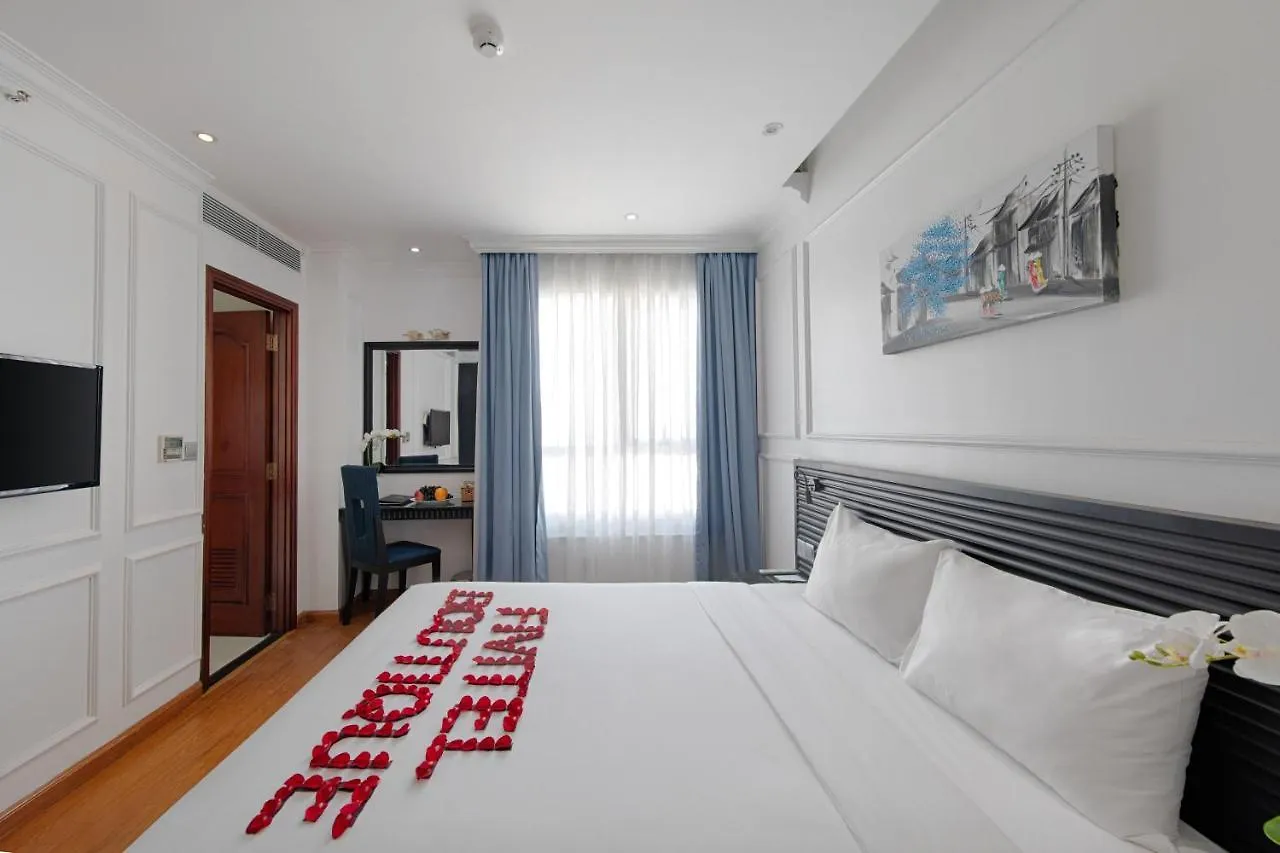 Hotel Fivitel Boutique Da Nang 4*,  Vietnam